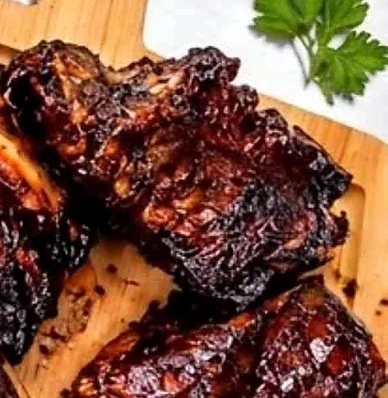 Glazed smoked beef ribs